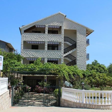 Apartments Sveti Anton Orebic Luaran gambar