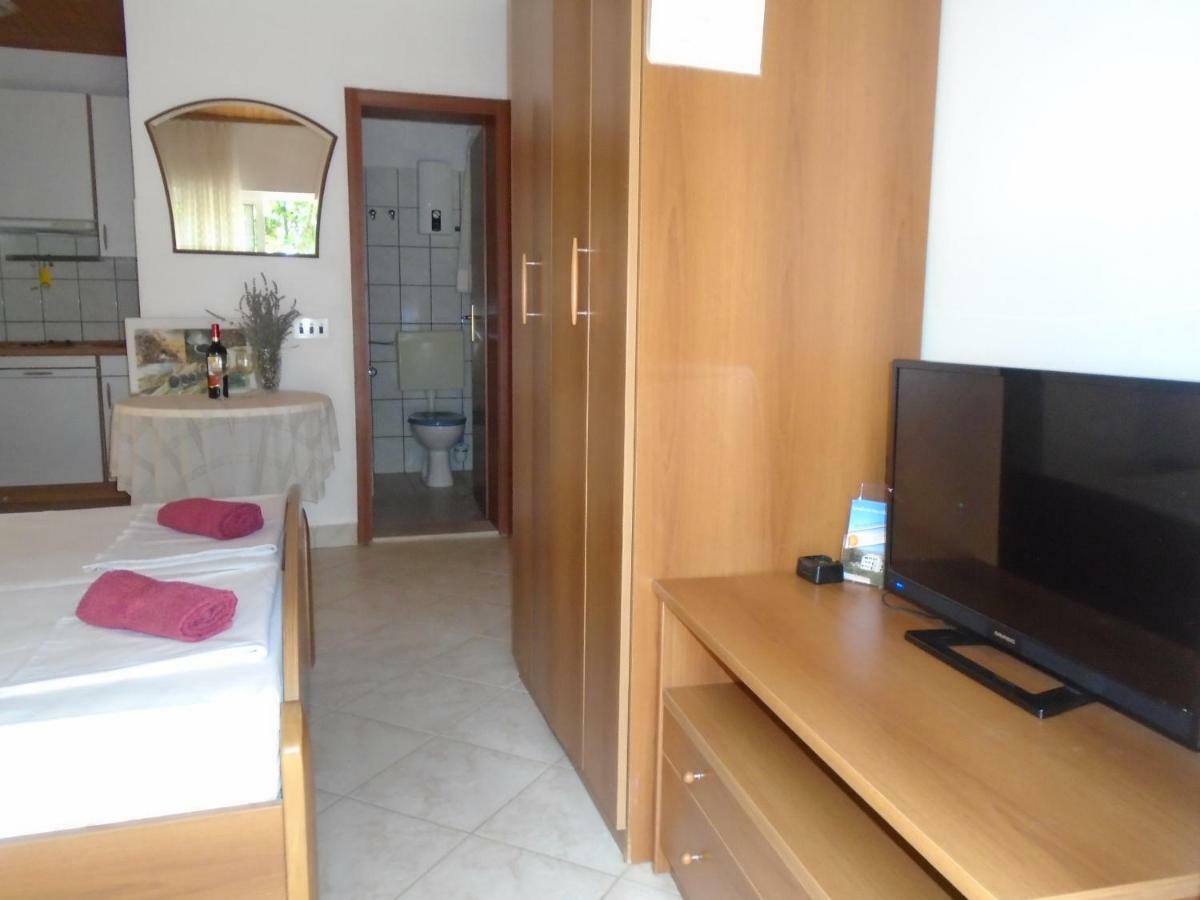 Apartments Sveti Anton Orebic Luaran gambar