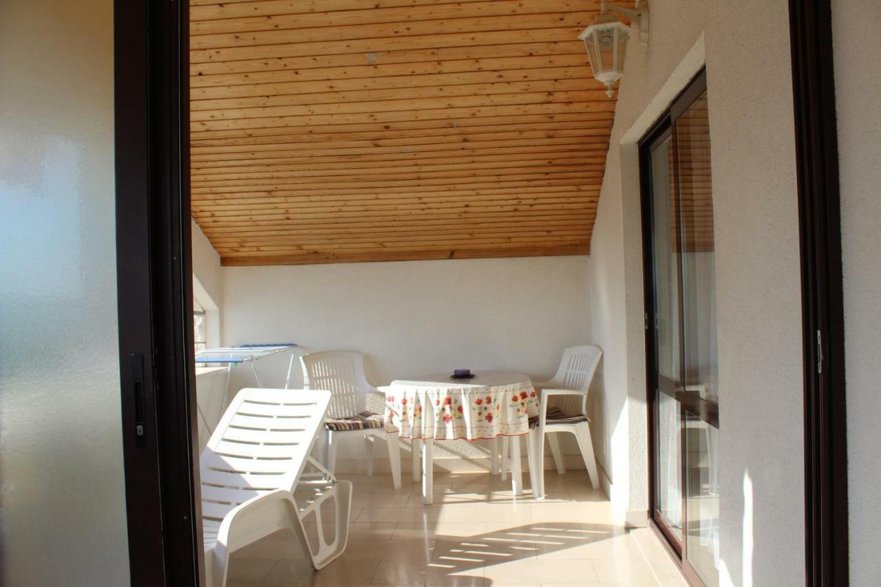 Apartments Sveti Anton Orebic Luaran gambar